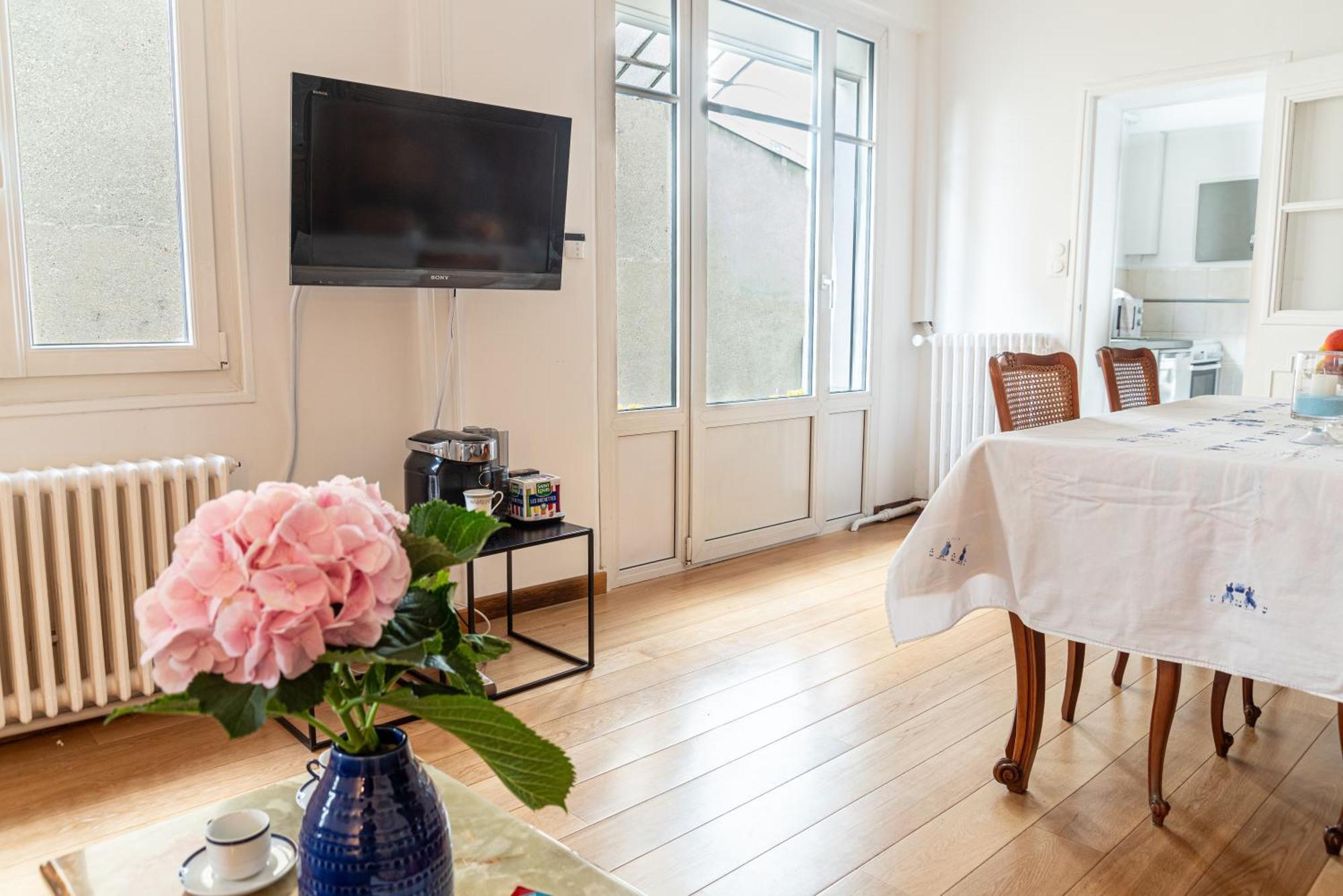 ורסאי 5 Min Chateau Charmante Maison Et Son Jardin Prive מראה חיצוני תמונה